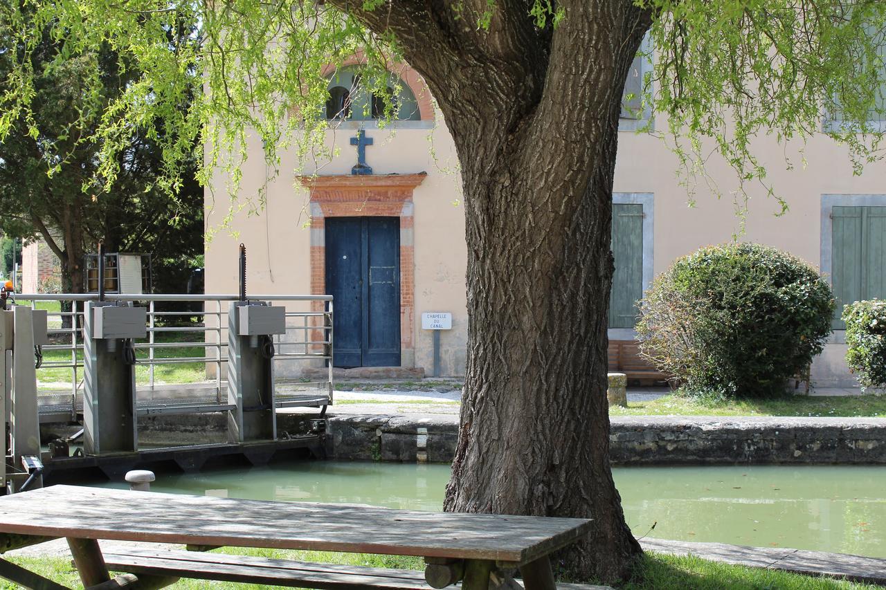 La Bastide De Negra Bed & Breakfast Montesquieu-Lauragais Dış mekan fotoğraf